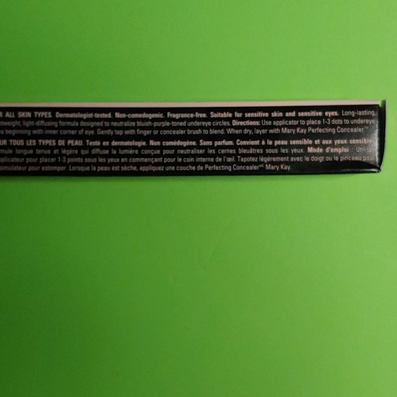 [mary kay] Undereye Corrector - Picture 2 of 4